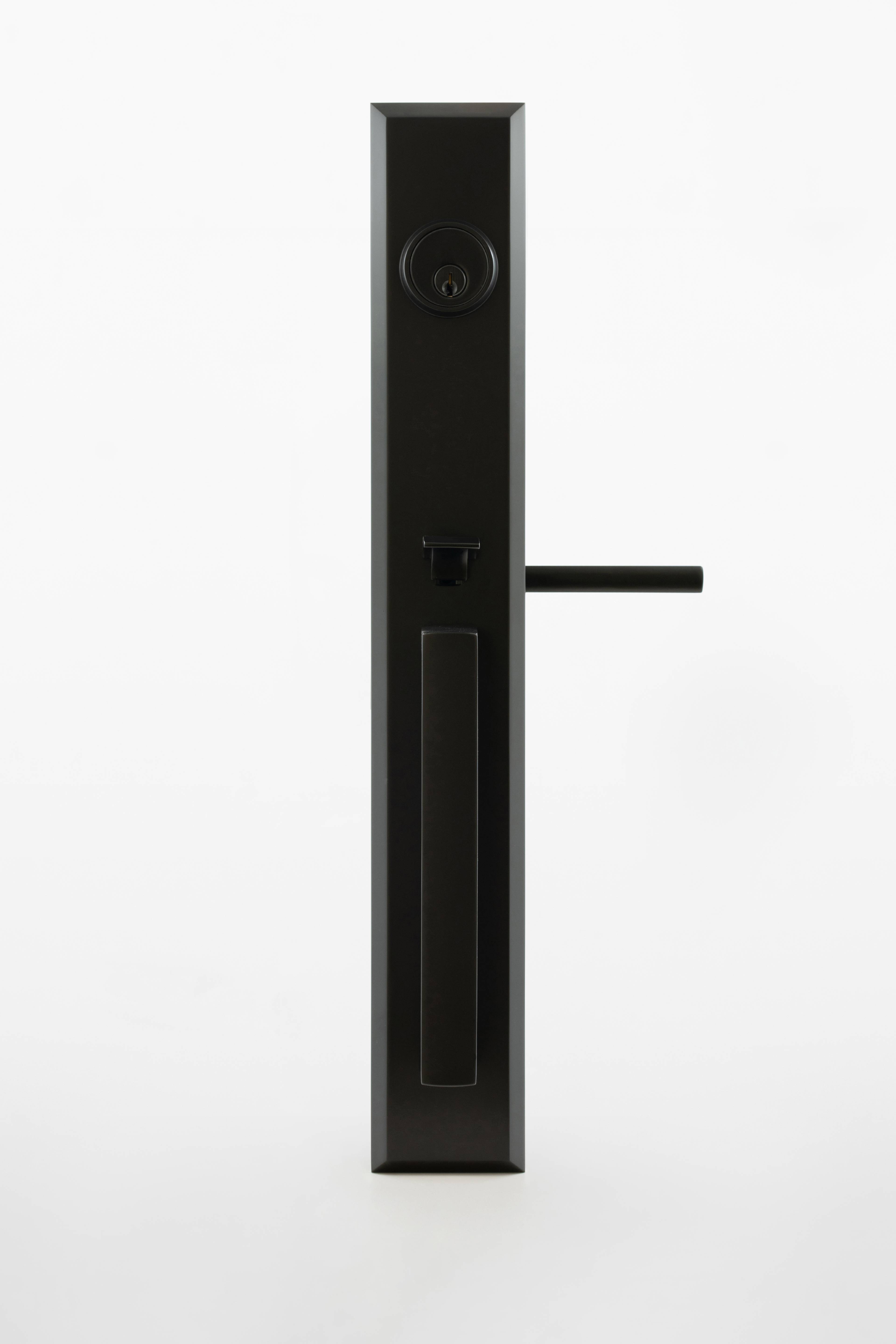 Element Grip Tall Plate