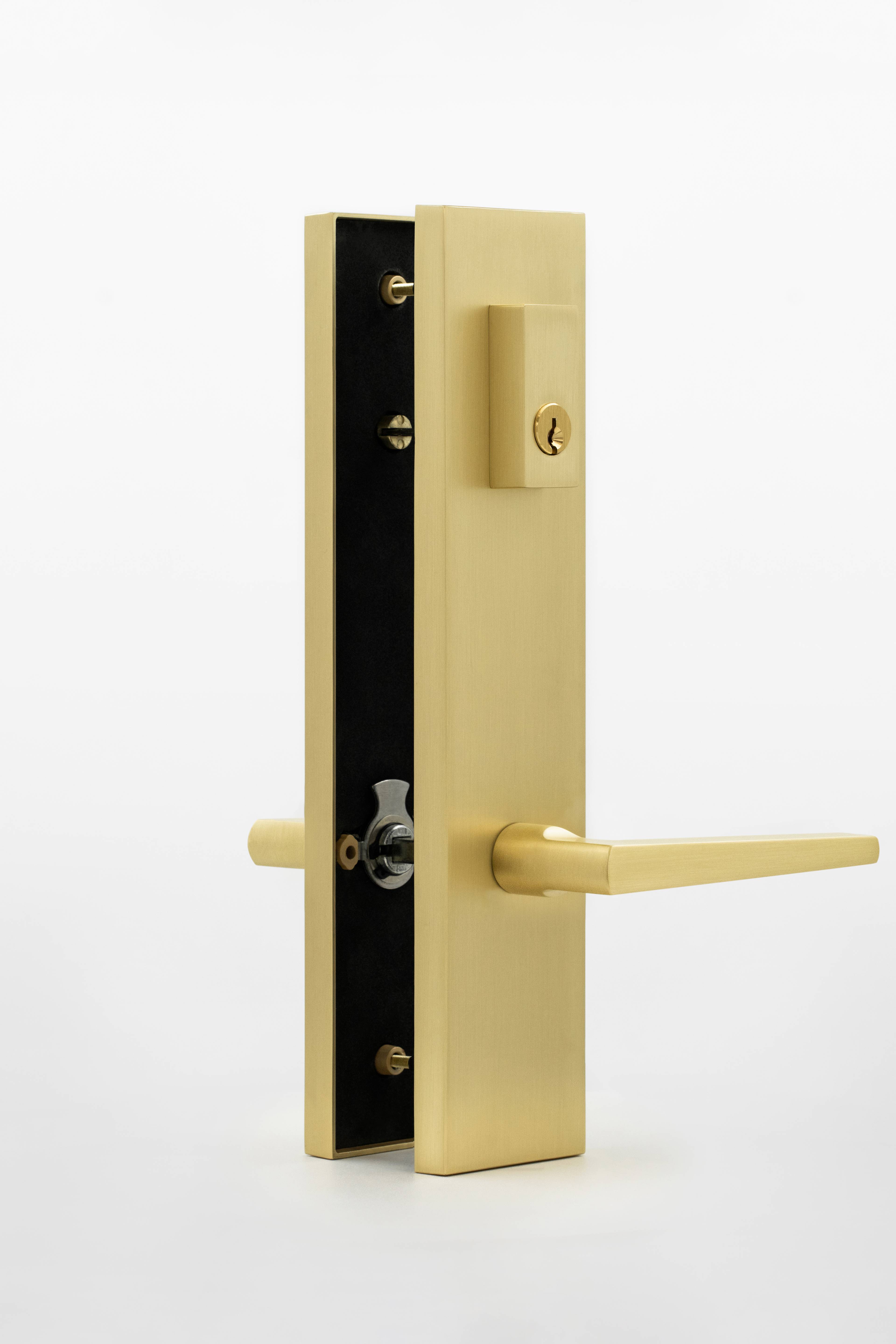 Architect Short Modern Plate