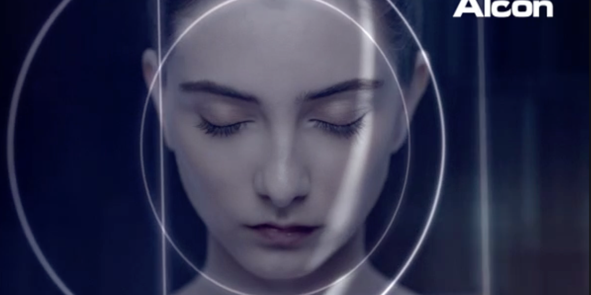 Alcon 愛爾康多水潤日拋 — 美麗眼神的秘密