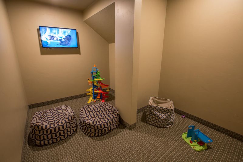 Building Interior 13