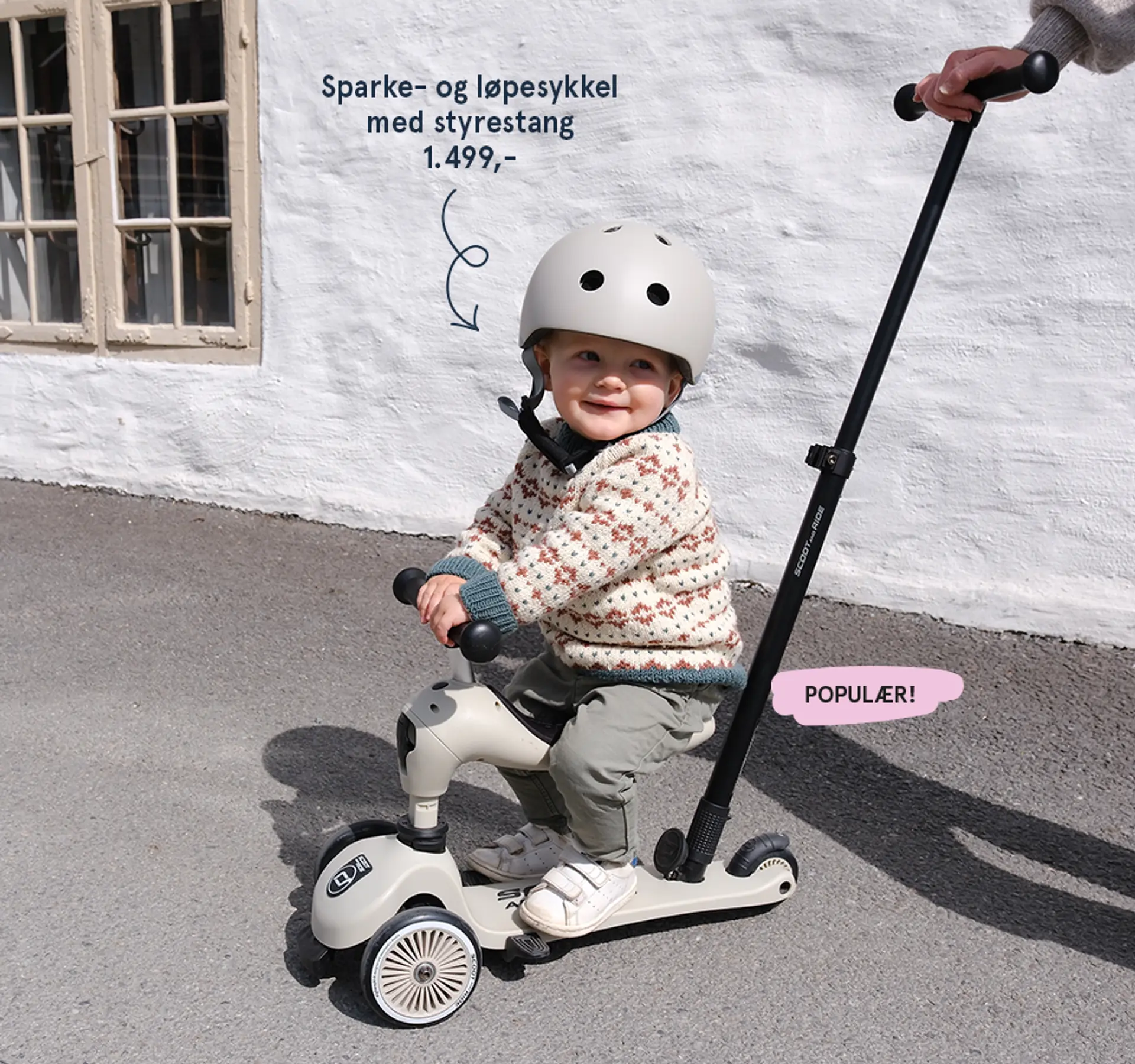Fotografi av barn på sparke- og løpesykkel med styrestang fra Scoot & Ride - populær!