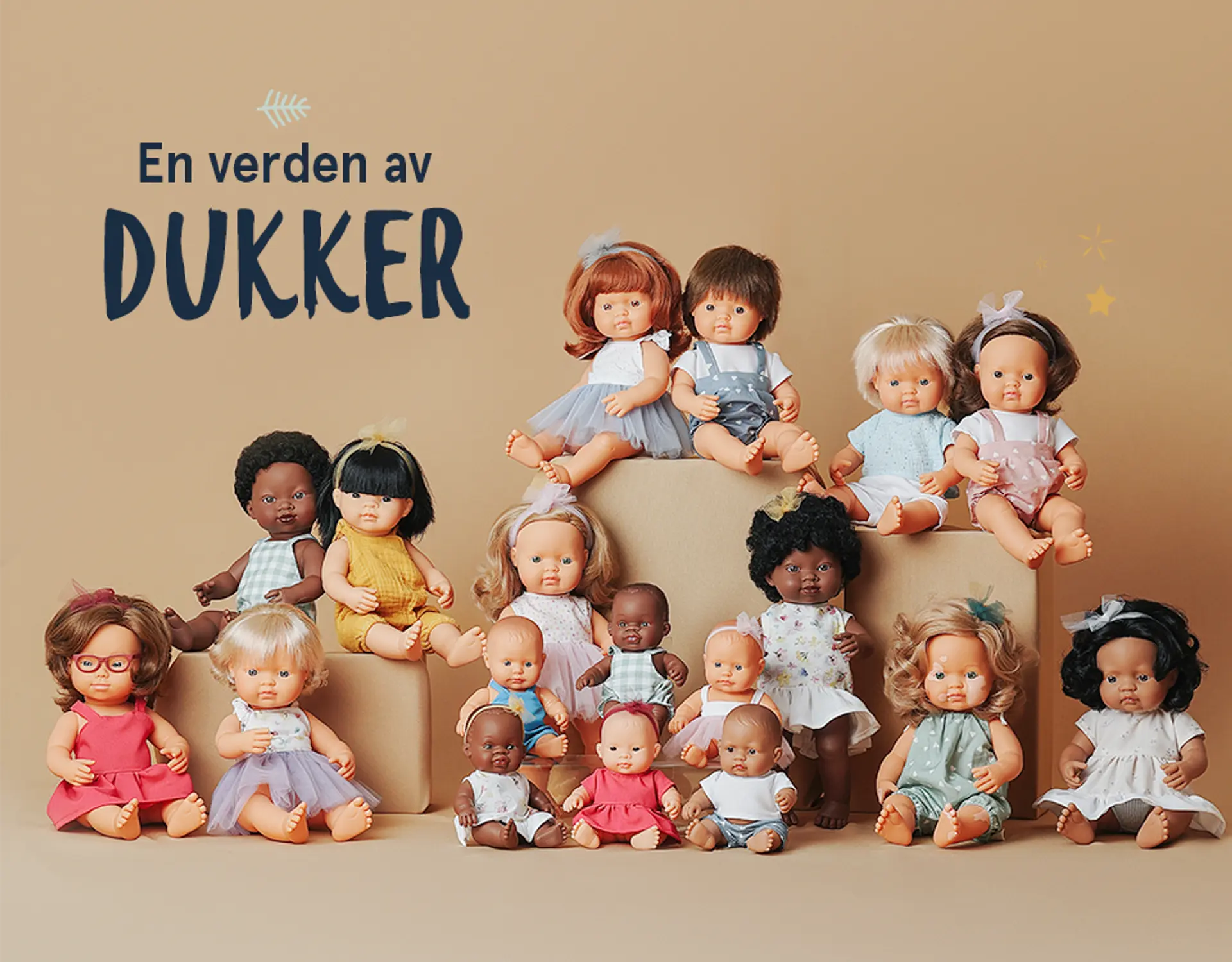 Fotografi av Miniland dukker, fra 289 kr pr stk.