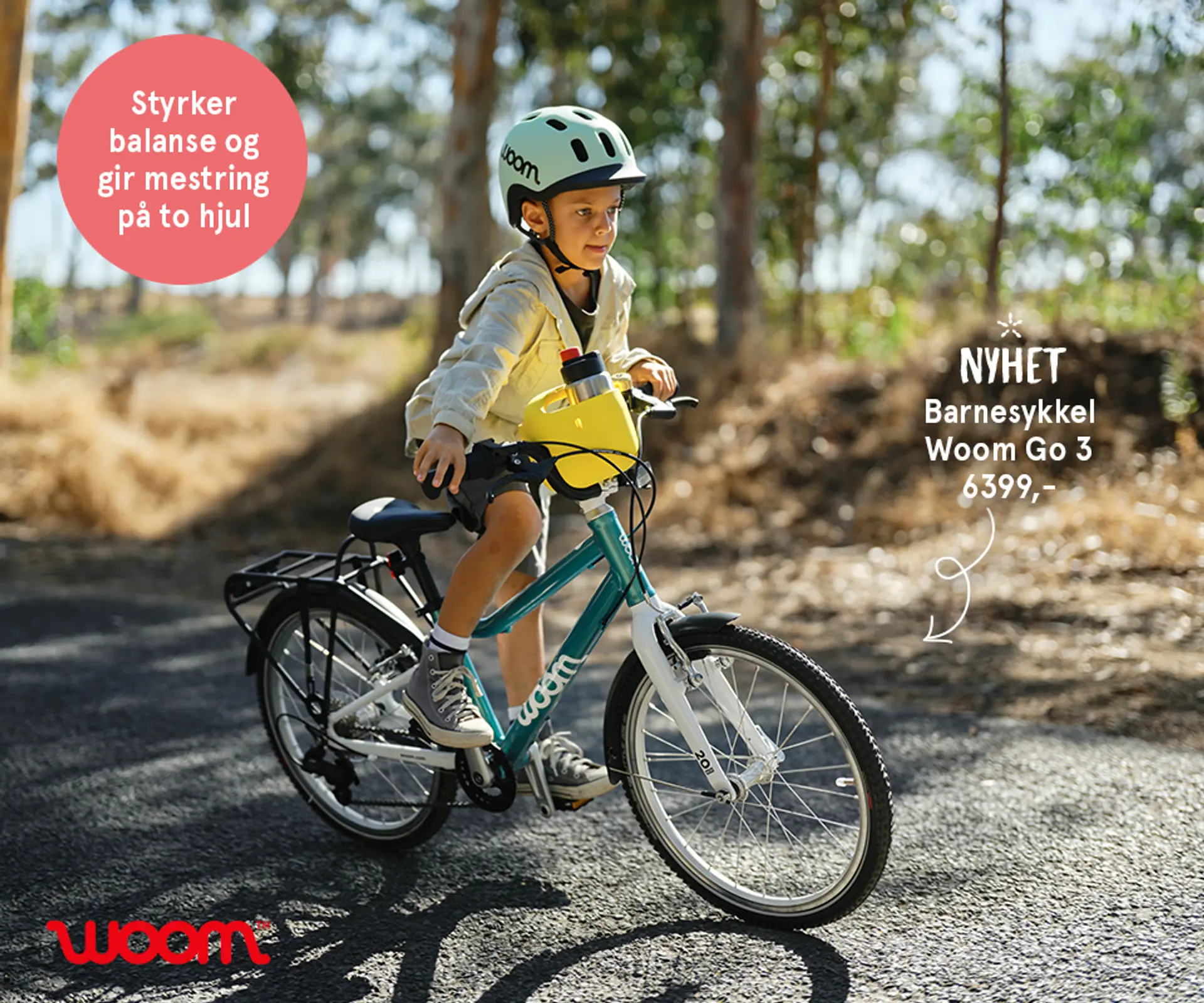 Fotografi av barn med sykkelhjelm. Finnes i flere farger og størrelser.