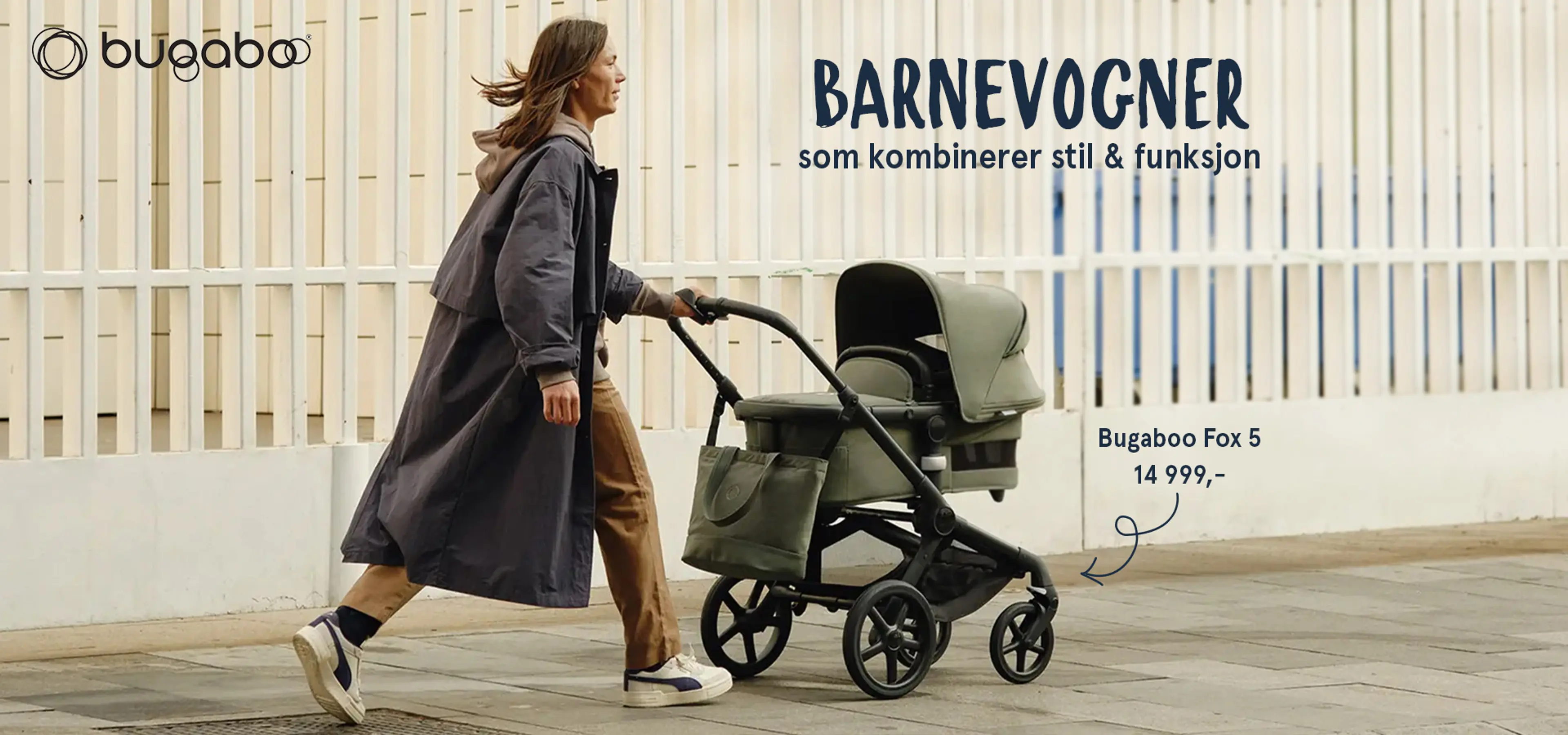 "Barnevogner som kombinerer stil & funksjon" Mann gående med en Bugaboo Fox 5 vogn, 14 999 kr