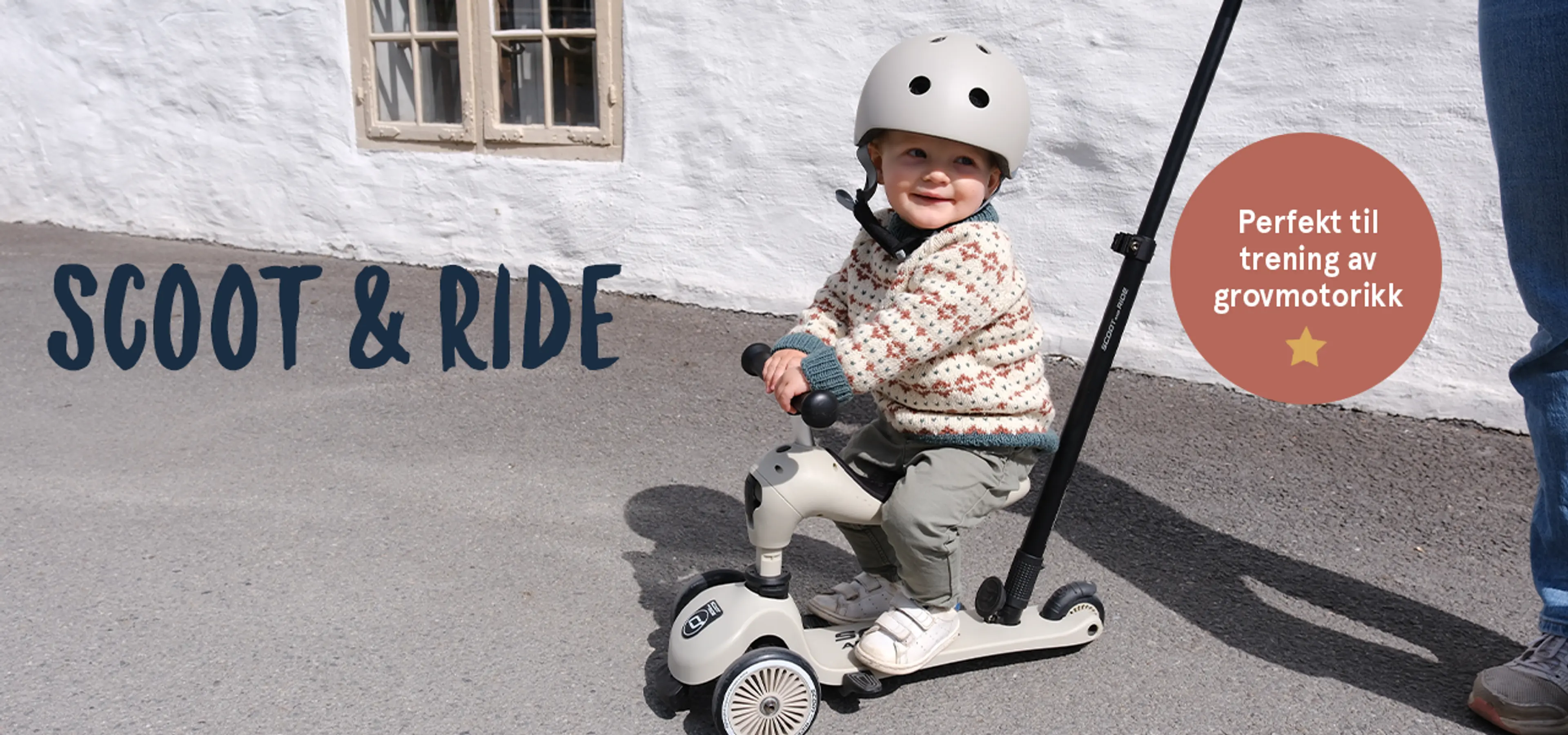 Sykler & tilbehør. Fotografi av barn syklende på Scoot & Ride Highwaykick med styrestang,