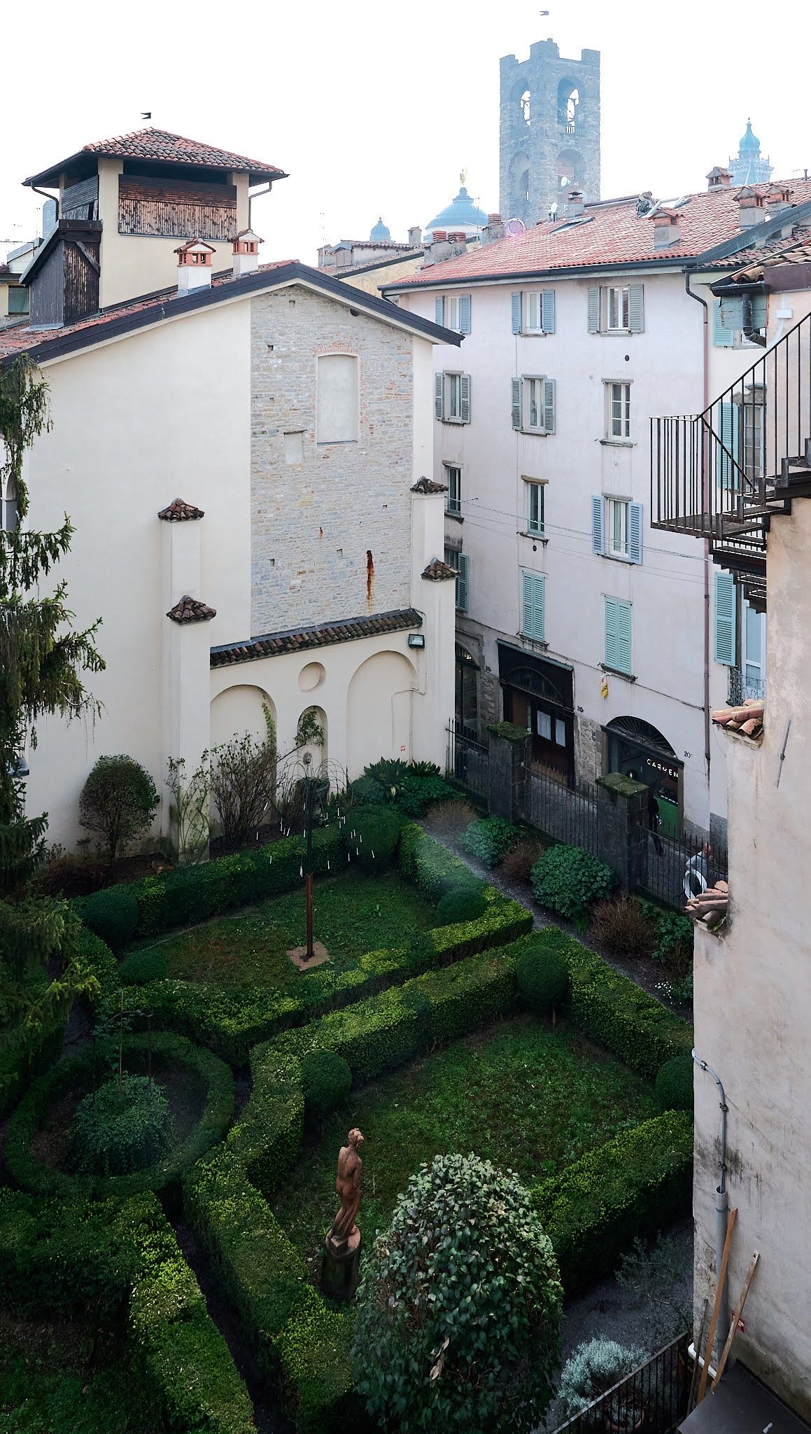 Camera con vista - giardino all'italiana