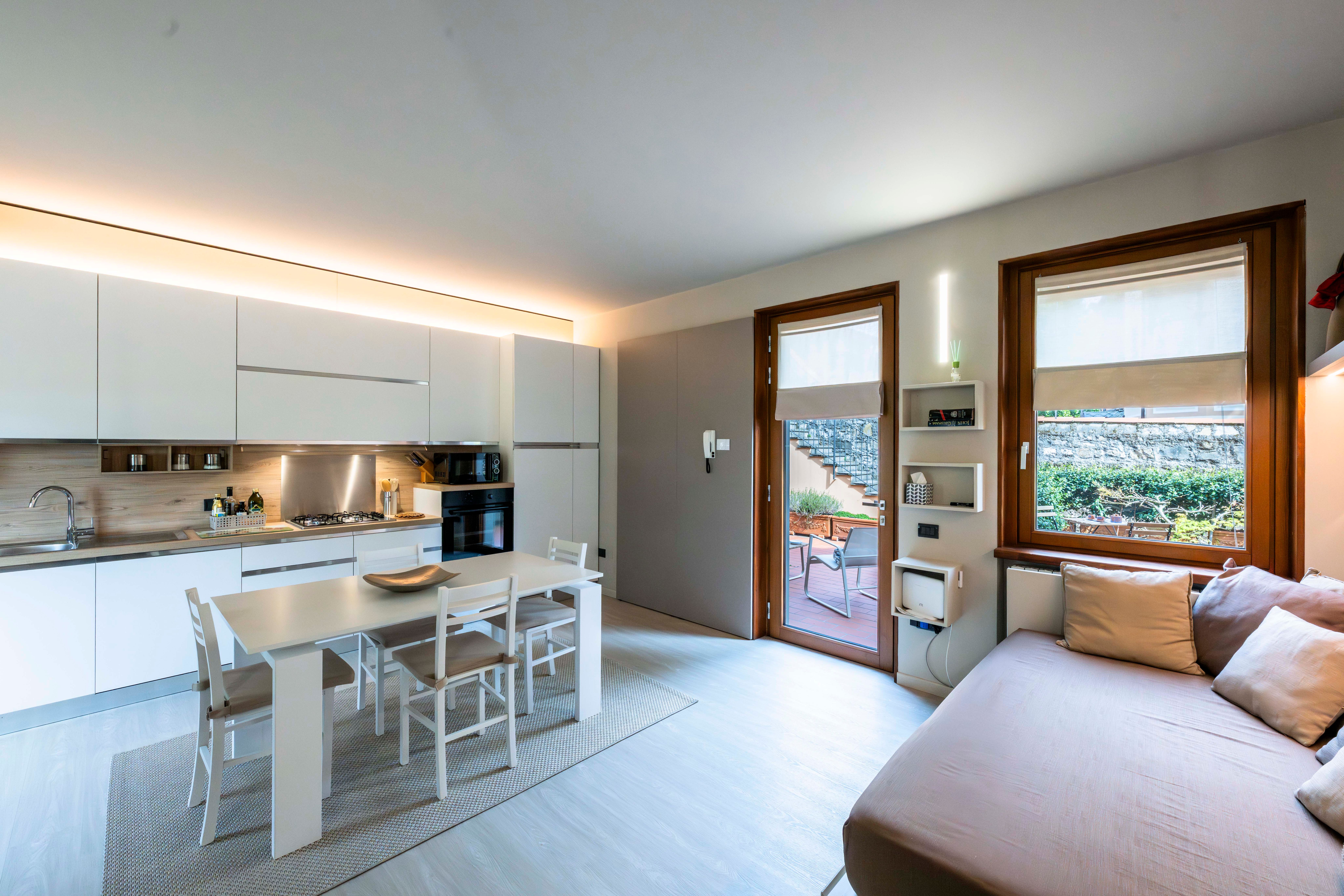 Nasti Lake and Pool Living and Kitchen