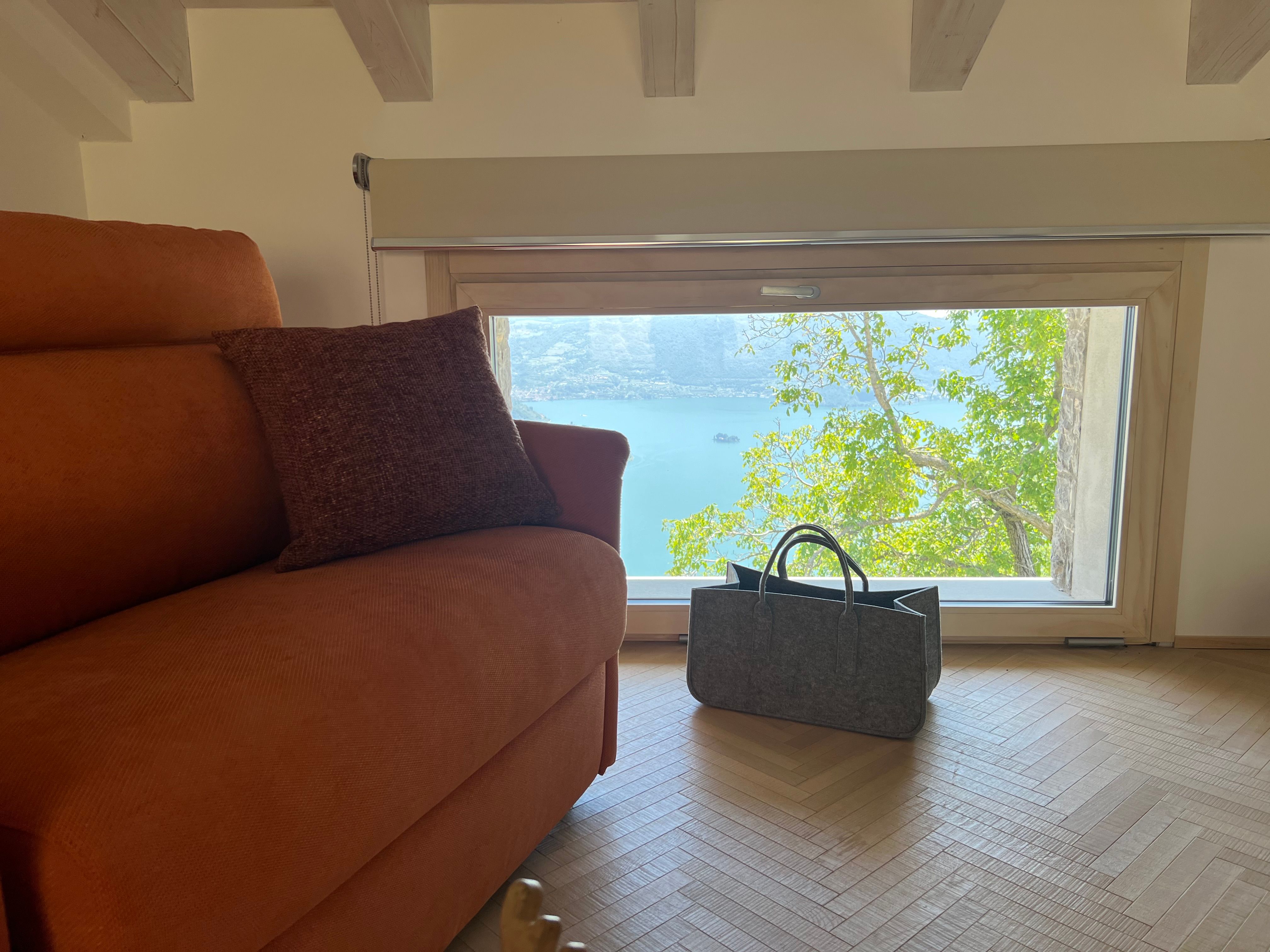 Angolo relax con poltrona letto