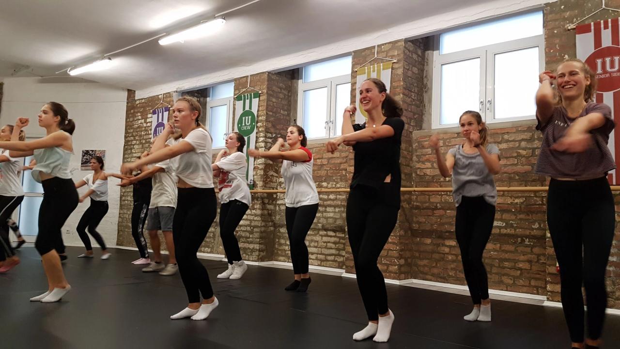 Foto zum Beitrag „Summer Dance 2019 bei Indeed Unique“