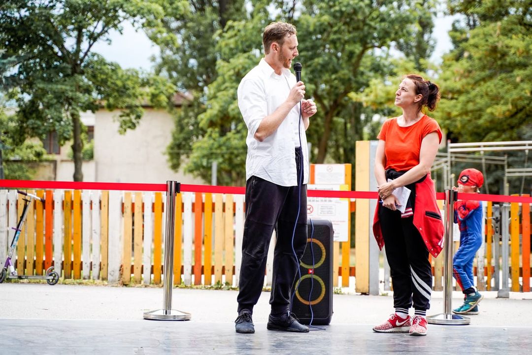Foto zum Beitrag „PICKNICK im Park - IU Showcase 2021“