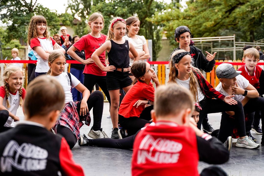 Foto zum Beitrag „PICKNICK im Park - IU Showcase 2021“