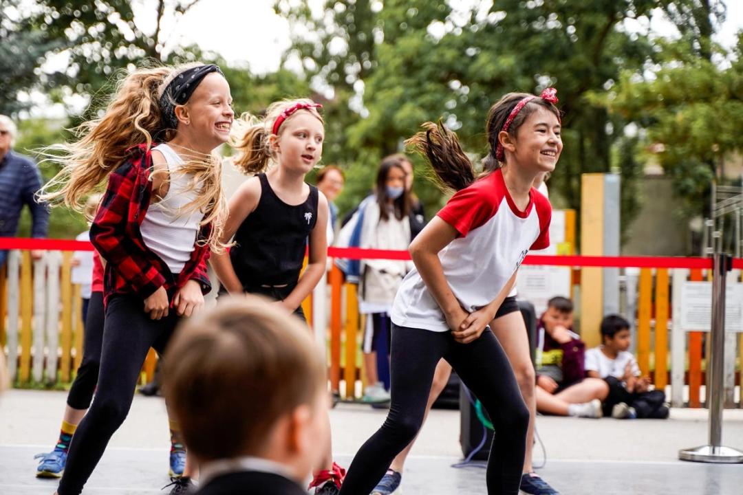 Foto zum Beitrag „PICKNICK im Park - IU Showcase 2021“