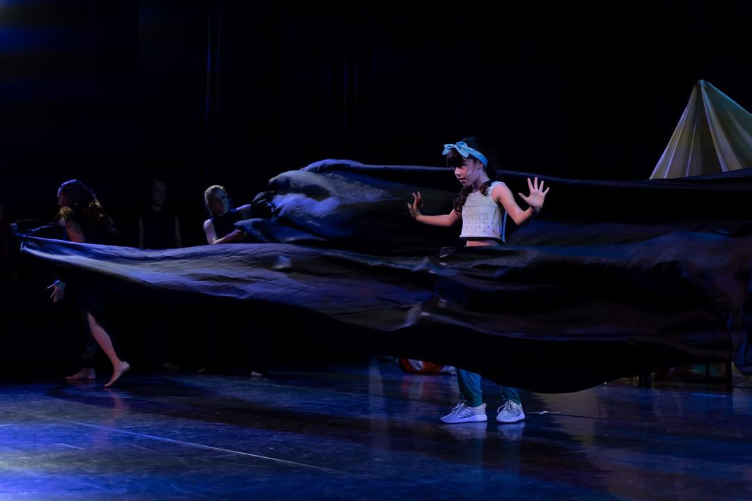 Foto zum Beitrag „Premiere: JASMIN - Tanz dich frei“