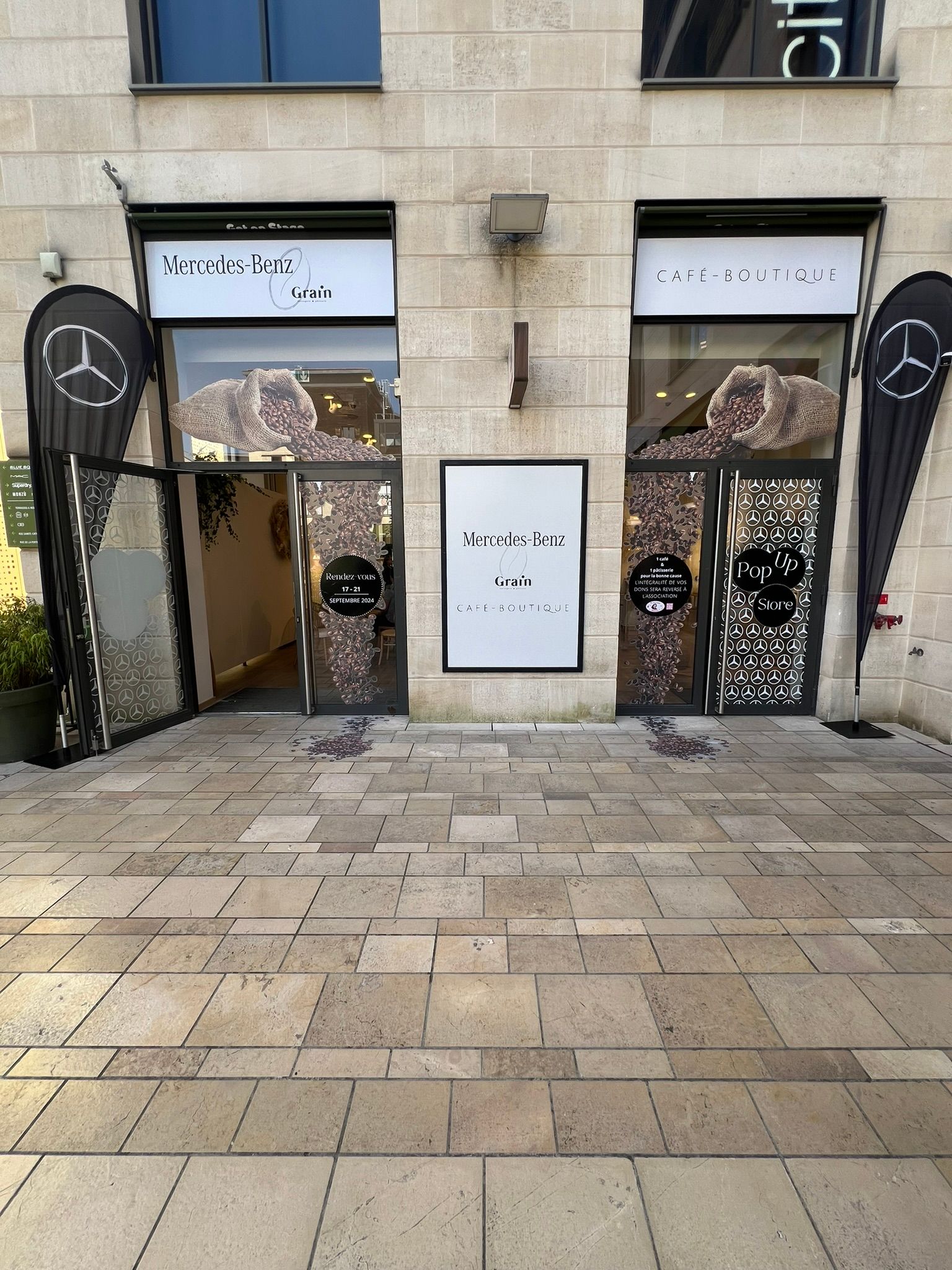 Pop-up store Mercedes