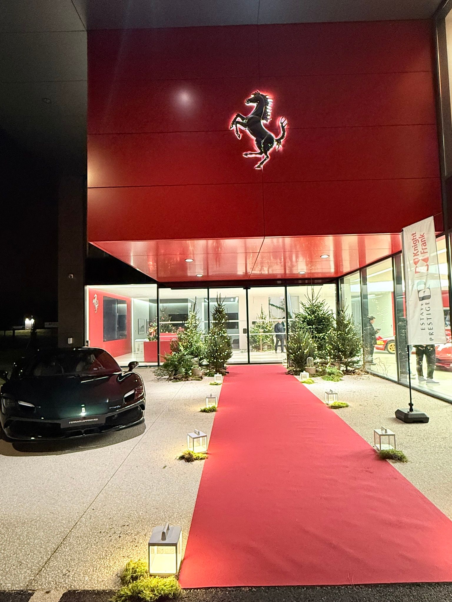 Arbre de Noël Rallye du Pyla × Ferrari