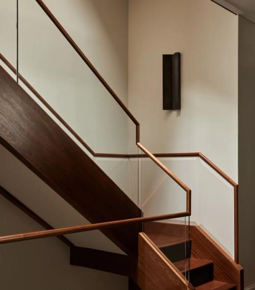Chelsea_Stairs_001.jpg