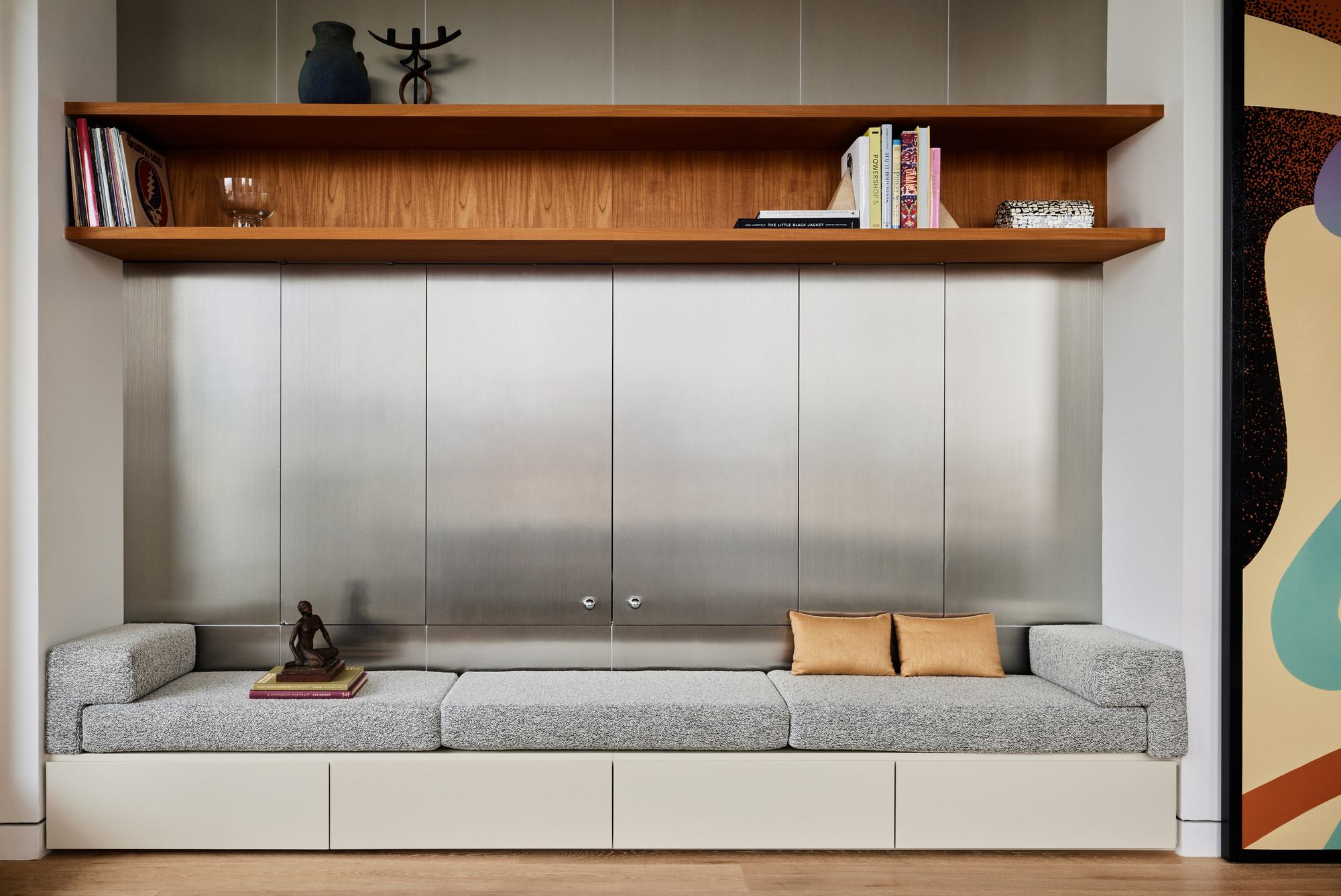 Henry_Living-Room_051.jpg