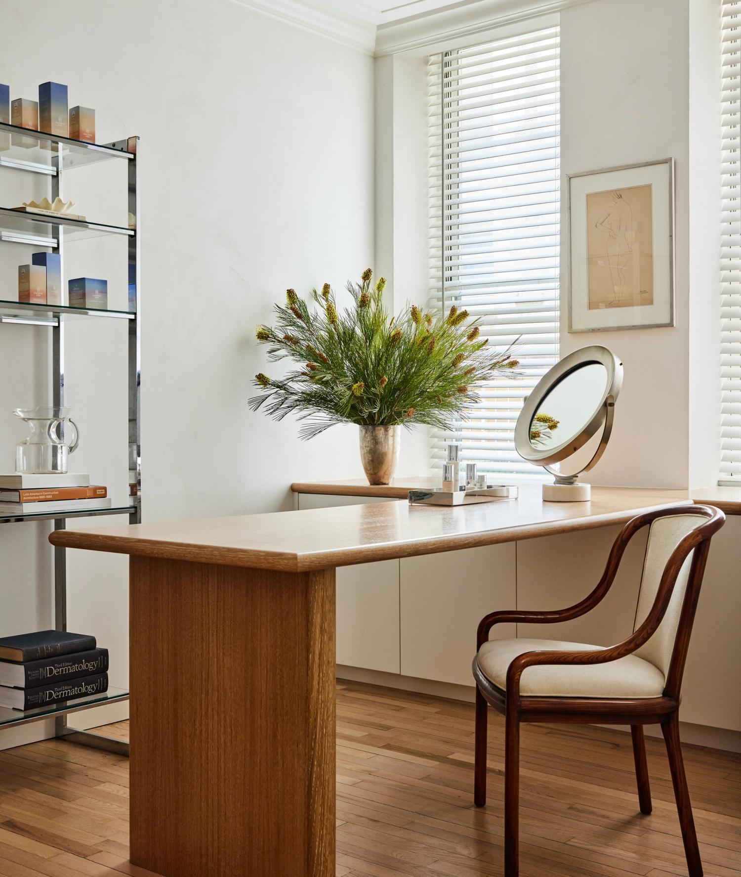 Park-Ave_Office_Front-Room_031.jpg