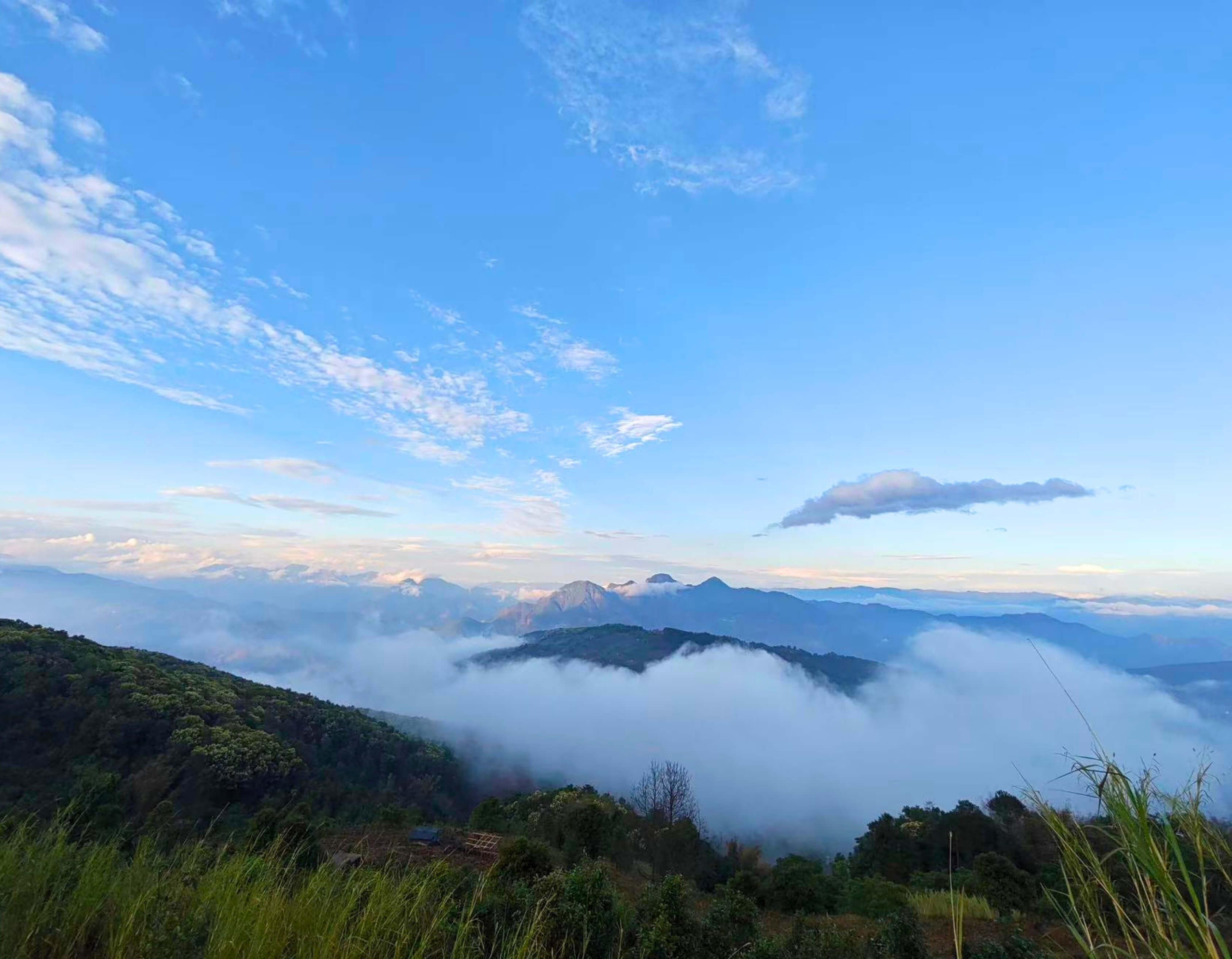 A from on top of the mountains above Potou.