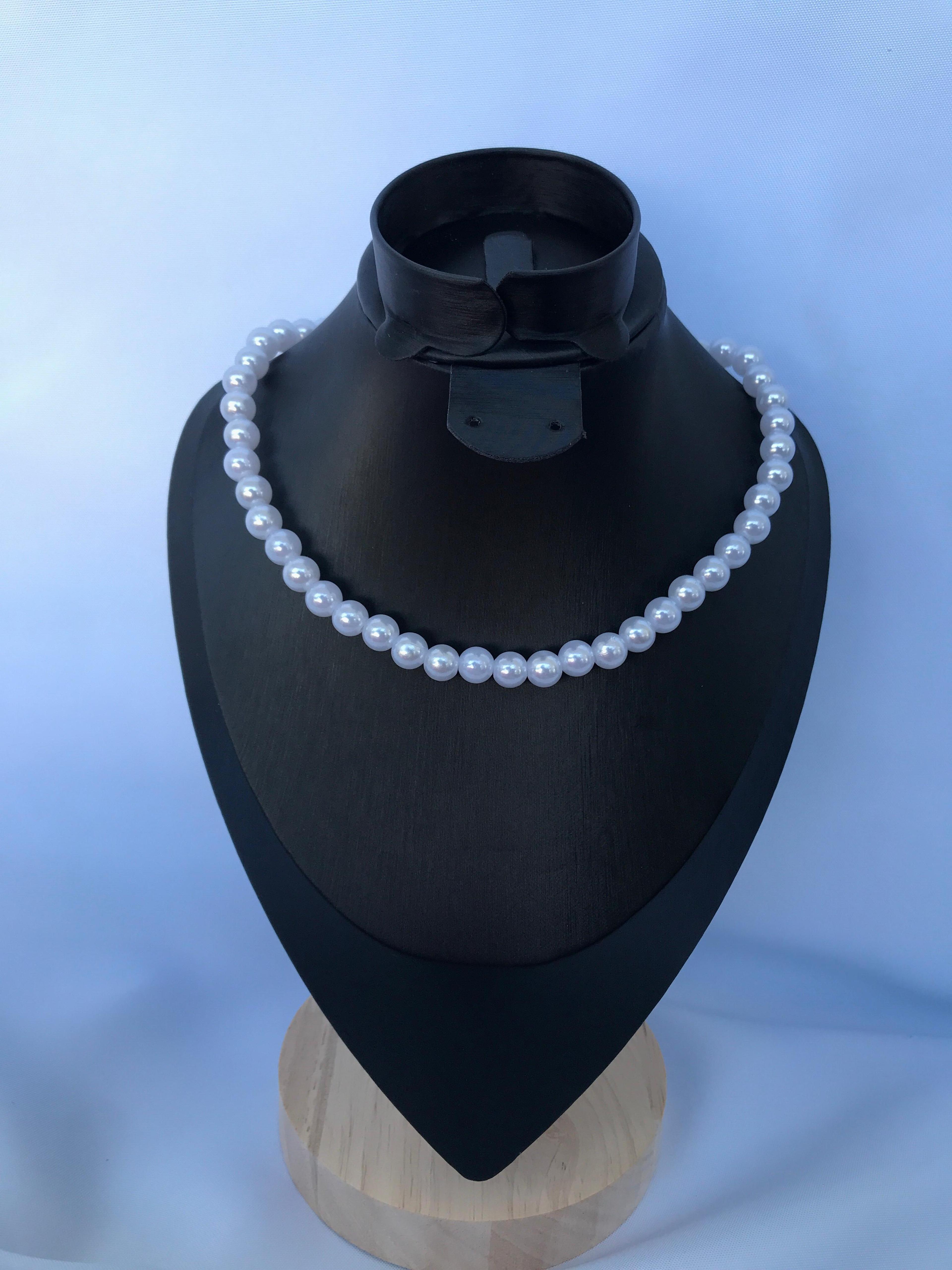 Pearl Necklace 