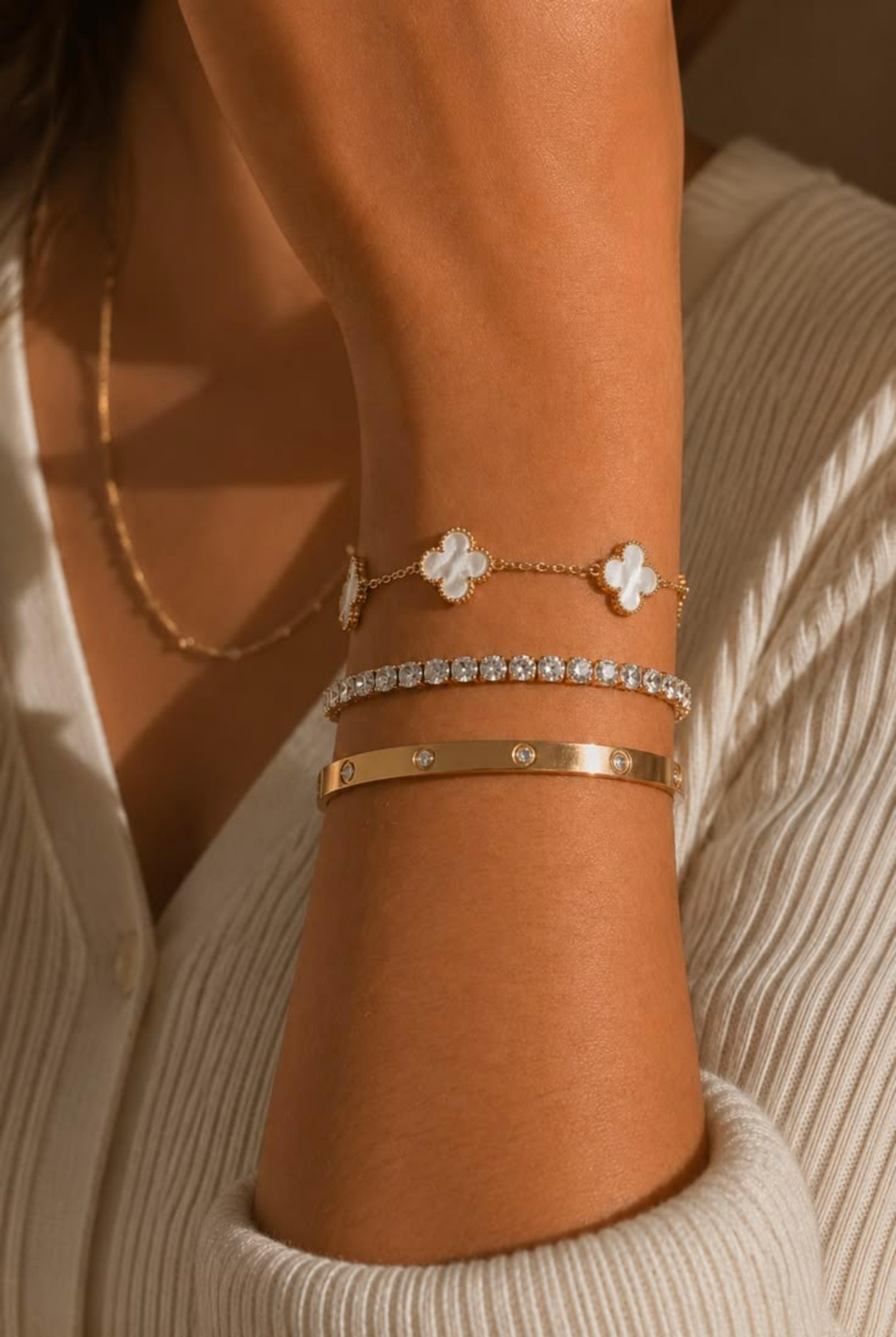 Bracelets Collection 