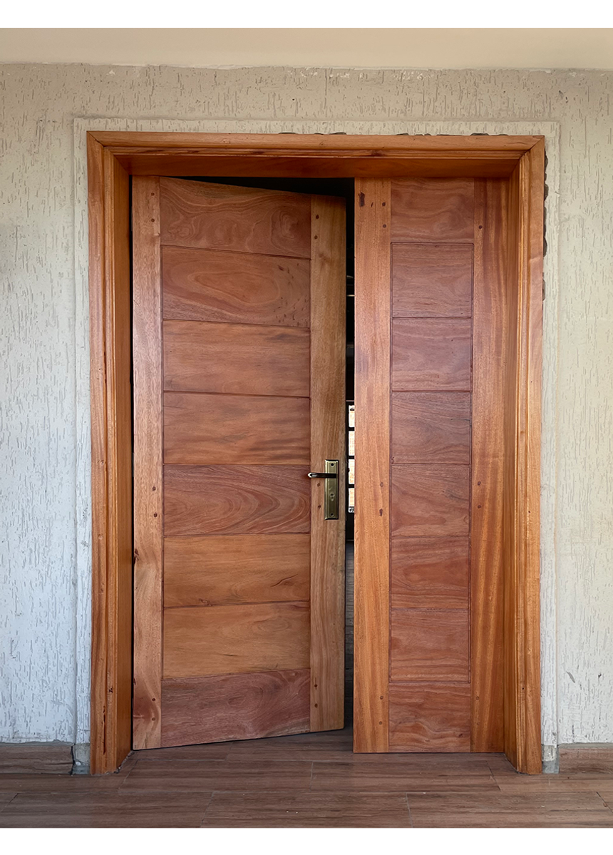 mahogany front door Kenya - 1 of 2
