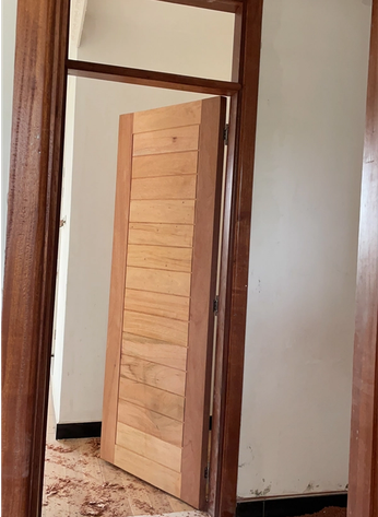 Mahogany door - compaq TNG design