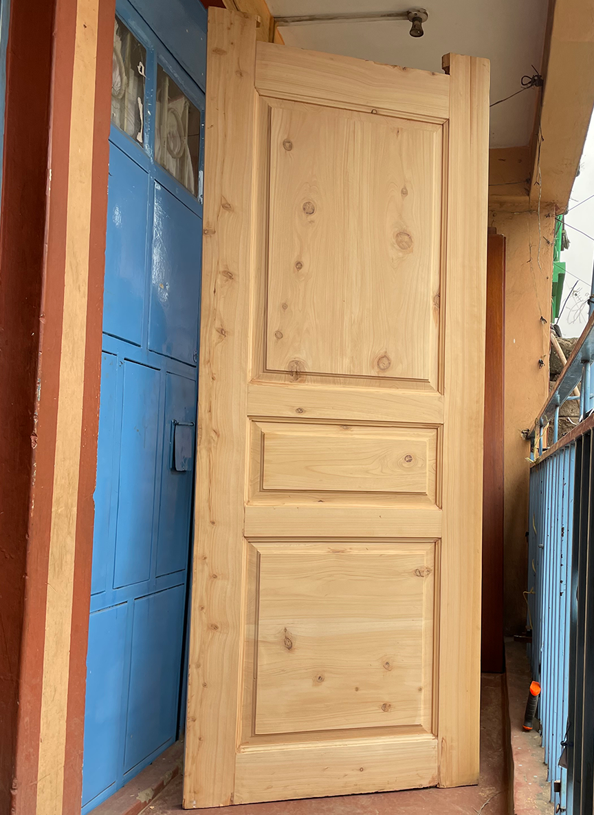 3 Panel Cyprus Door - 2 of 3