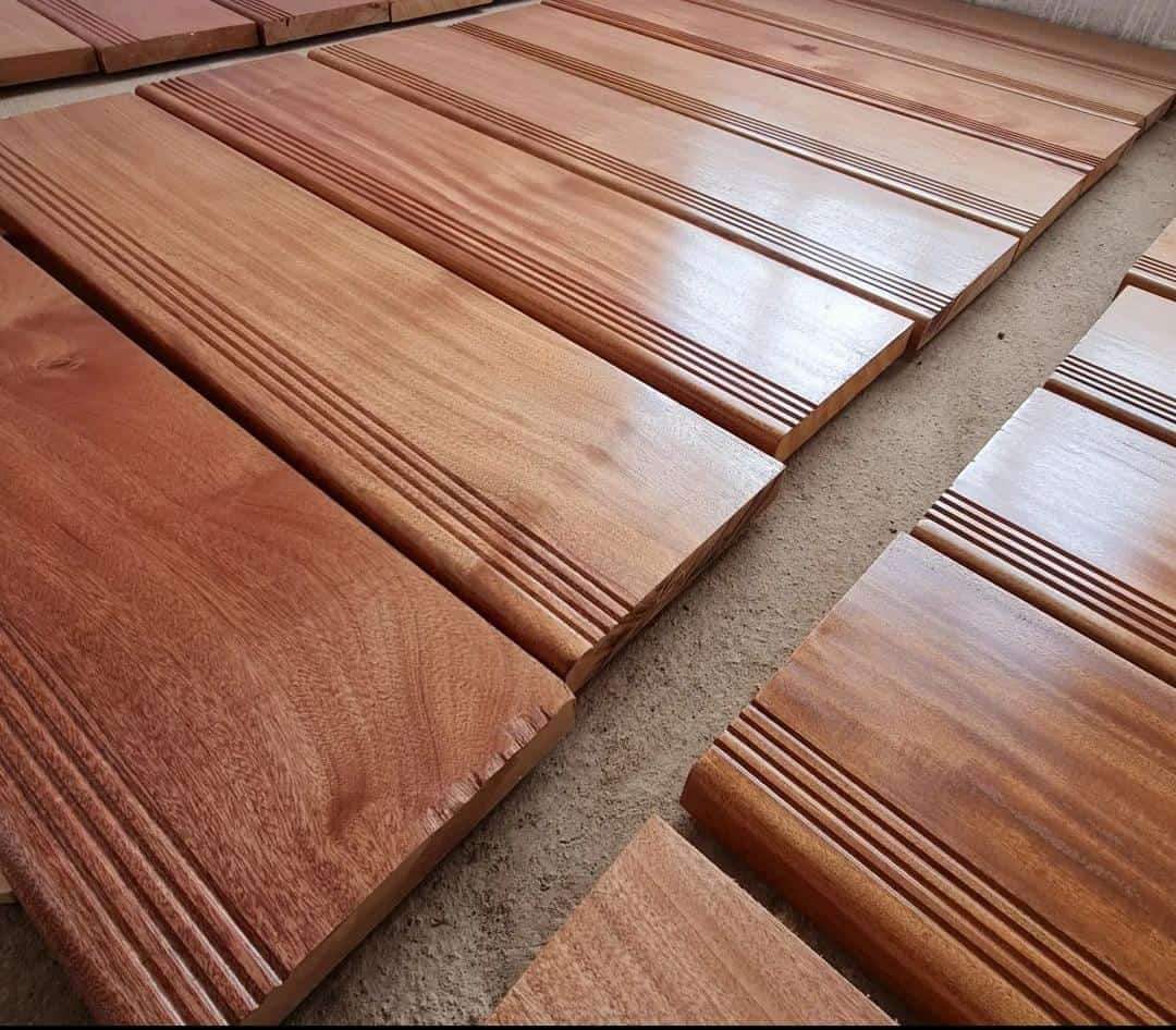 Staircase Landings by Olet Hardware