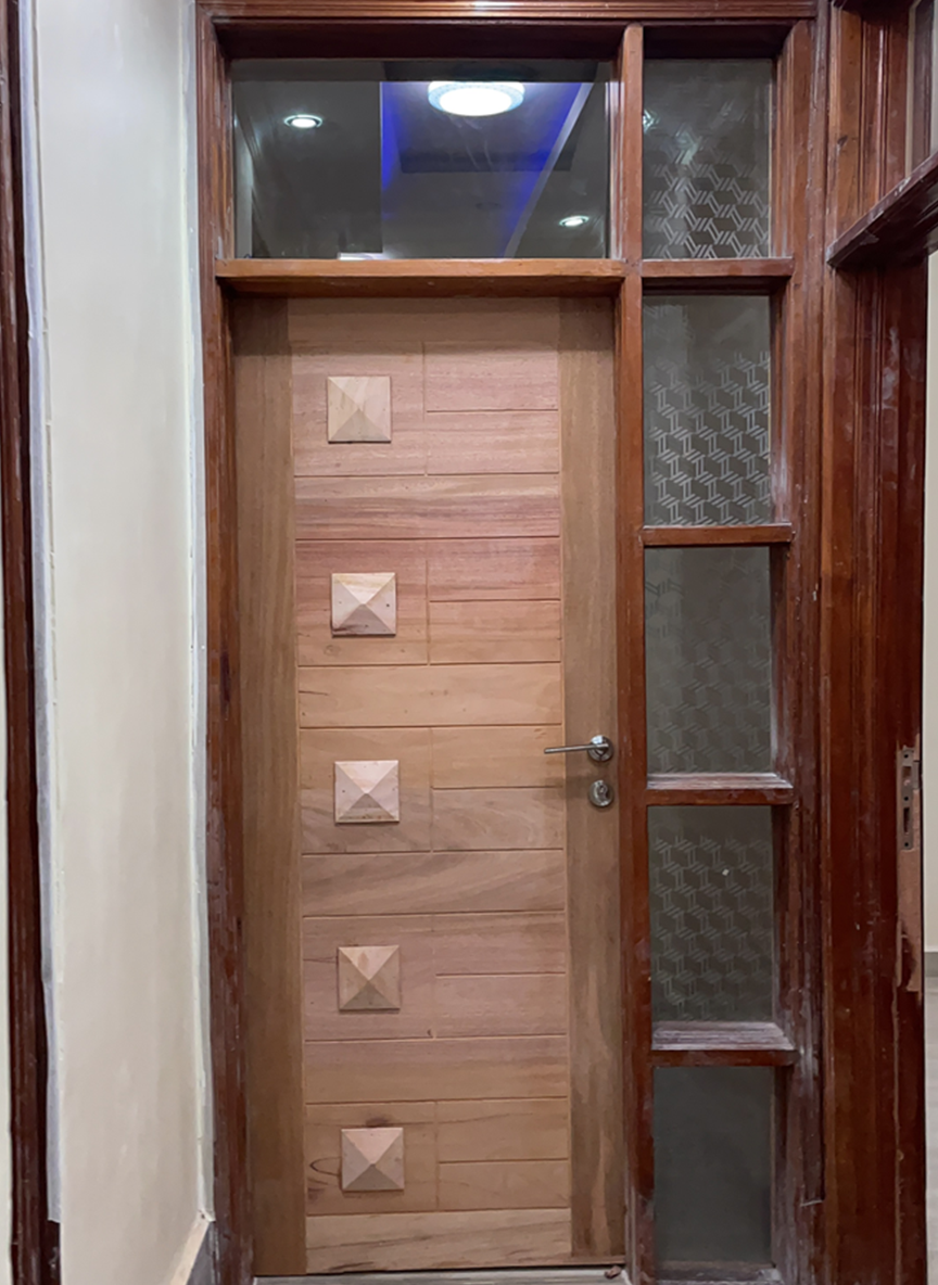 Solid Diamond Mahogany Door - 2 of 3