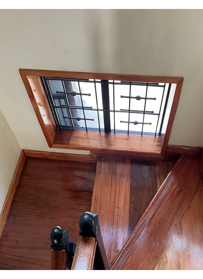 Product Image - 3 of 3