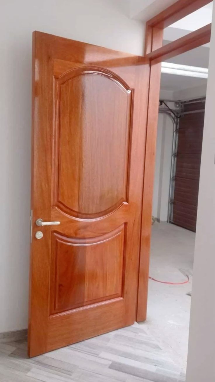 Oval design mahogany wooden door - 3 of 3