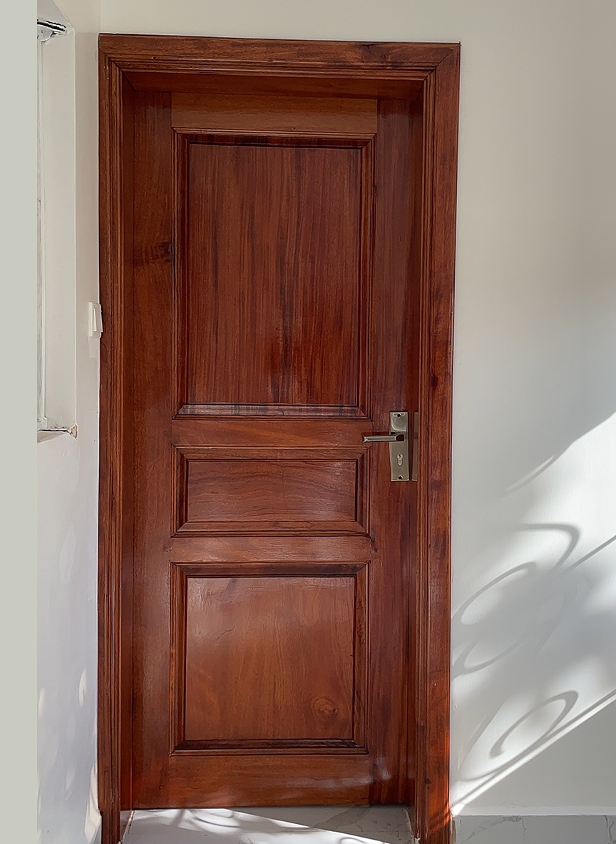 3 Panel Solid Mahogany - 3 of 3