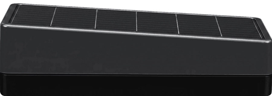 Solar-powered wireless radar level sensor