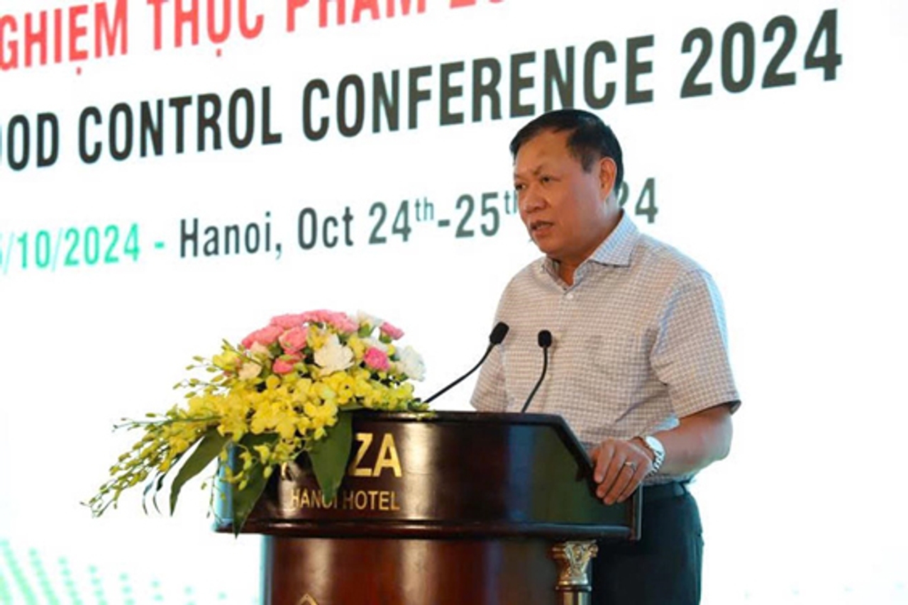 Hình ảnh Thứ trưởng Bộ Y tế Đỗ Xuân Tuyên phát biểu khai mạc và chỉ đạo Hội nghị