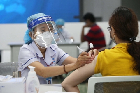 tiem chung vaccine (vắc xin) covid 19