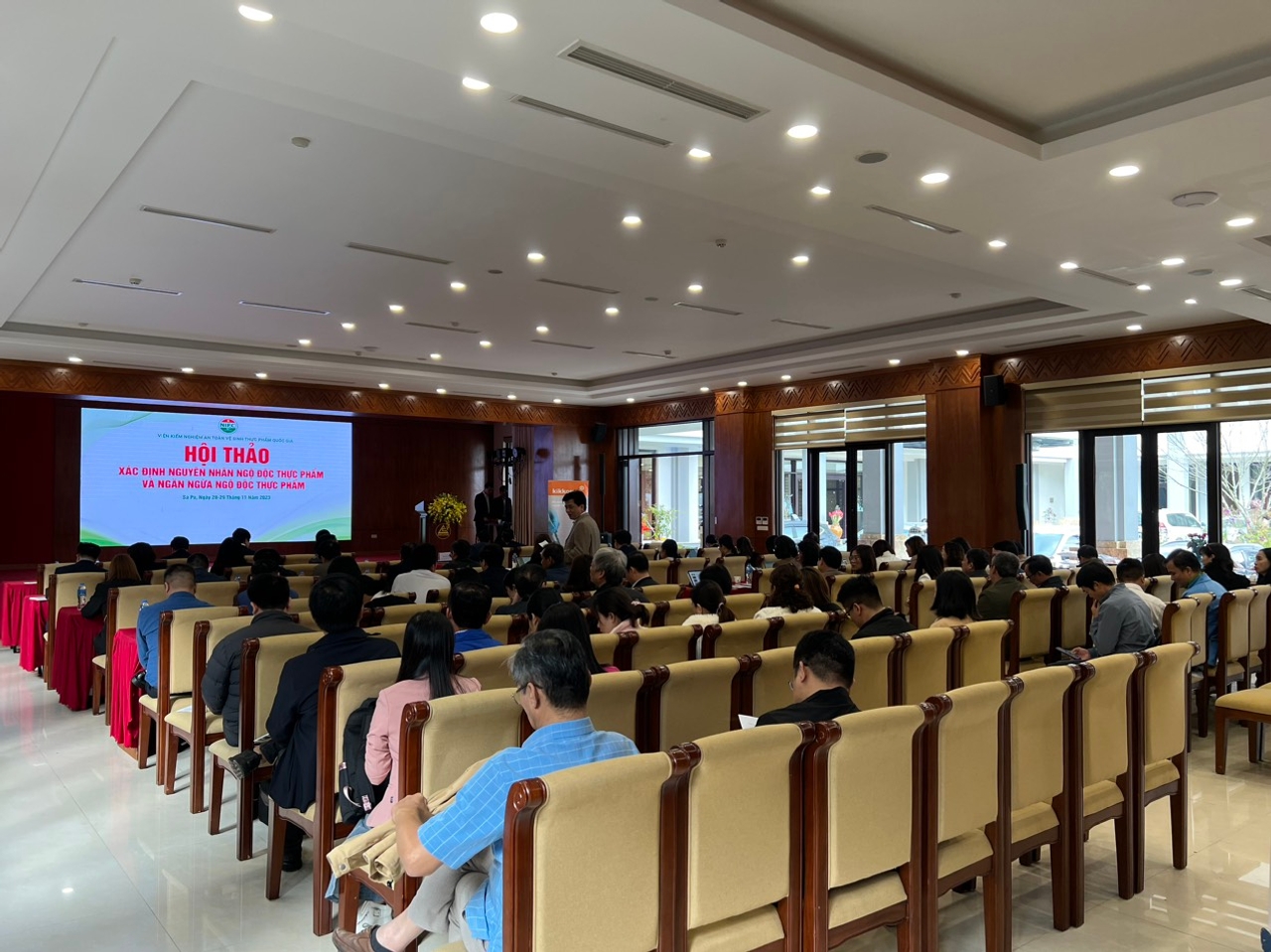 Hội thảo xác định nguyên nhân ngộ độc thực phẩm và ngăn ngừa ngộ độc thực phẩm