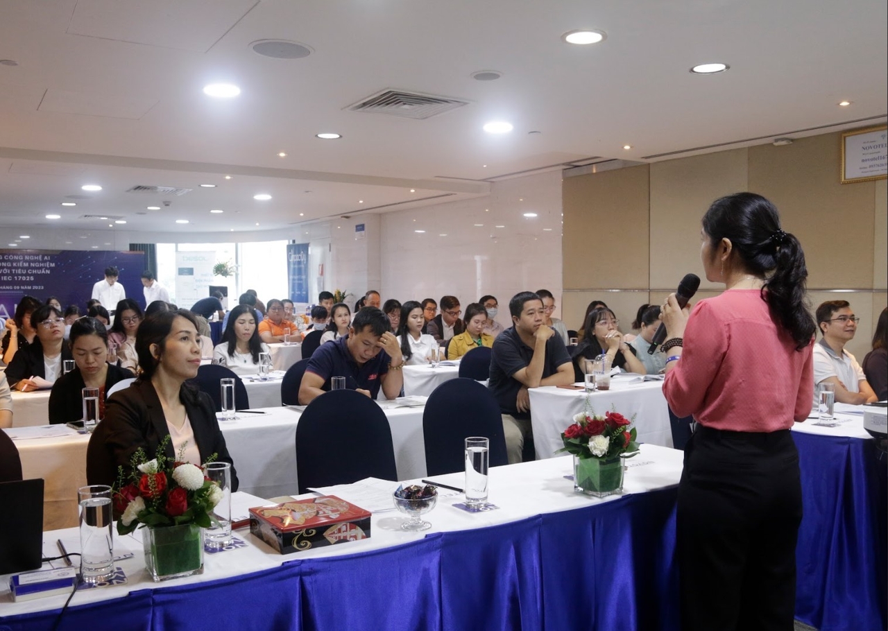 hộI THẢO ỨNG DỤNG CÔNG NGHỆ aI VÀO PHÂN TÍCH KẾT QUẢ VI SINH