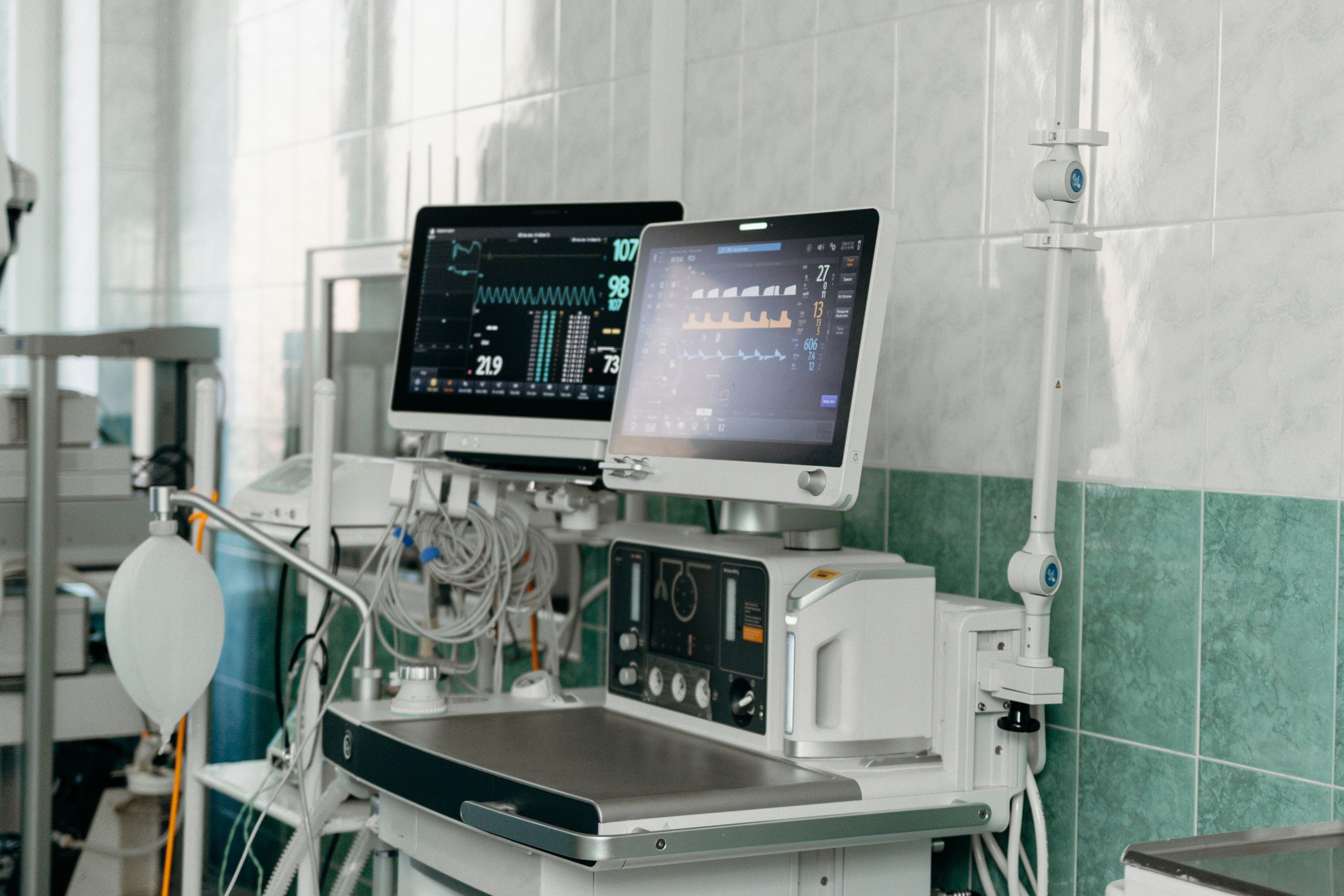 technology green healthcare purple medicine medical equipment recovery