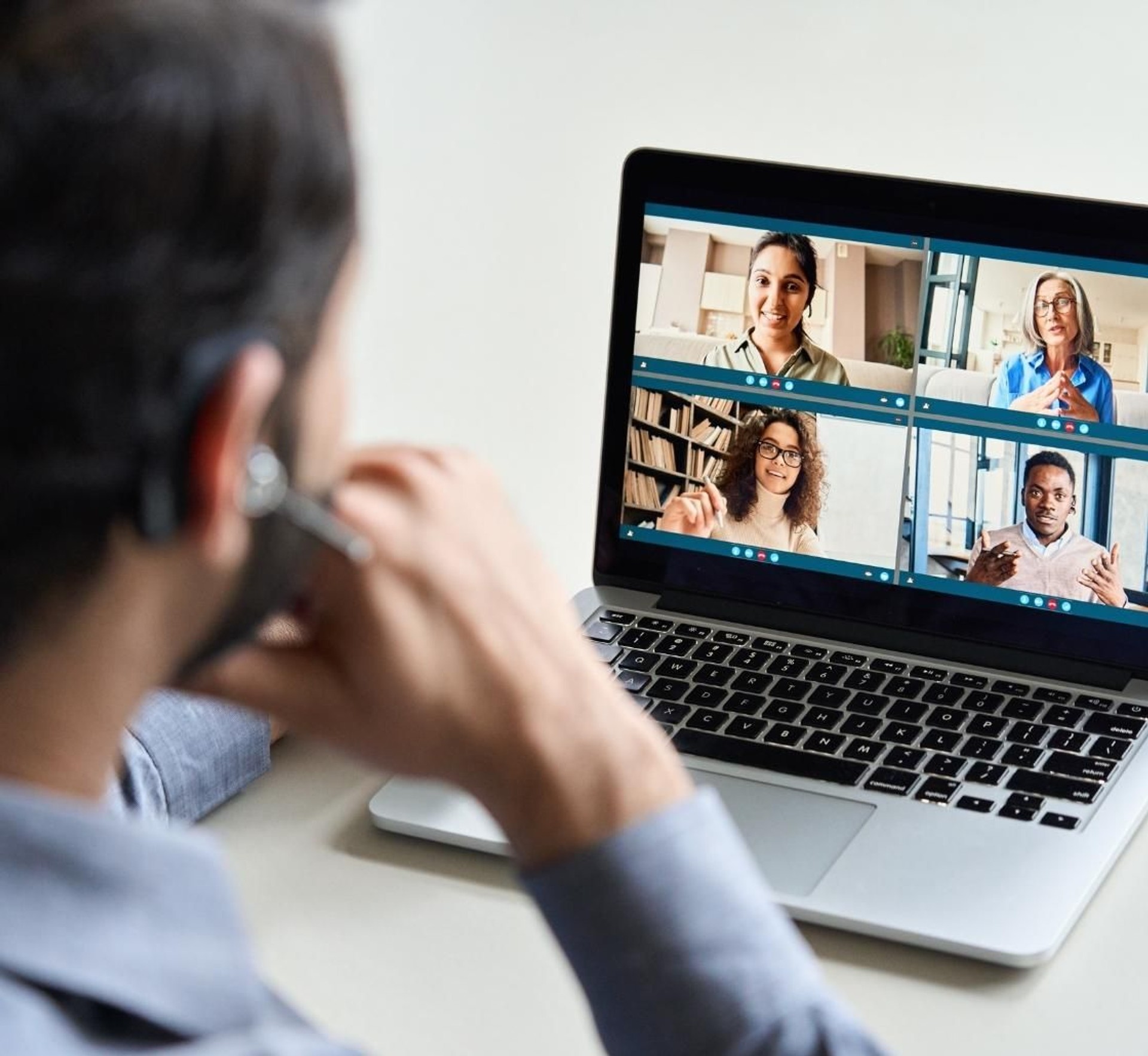 9 tanács, amit az online pitch-elésről tudni érdemes