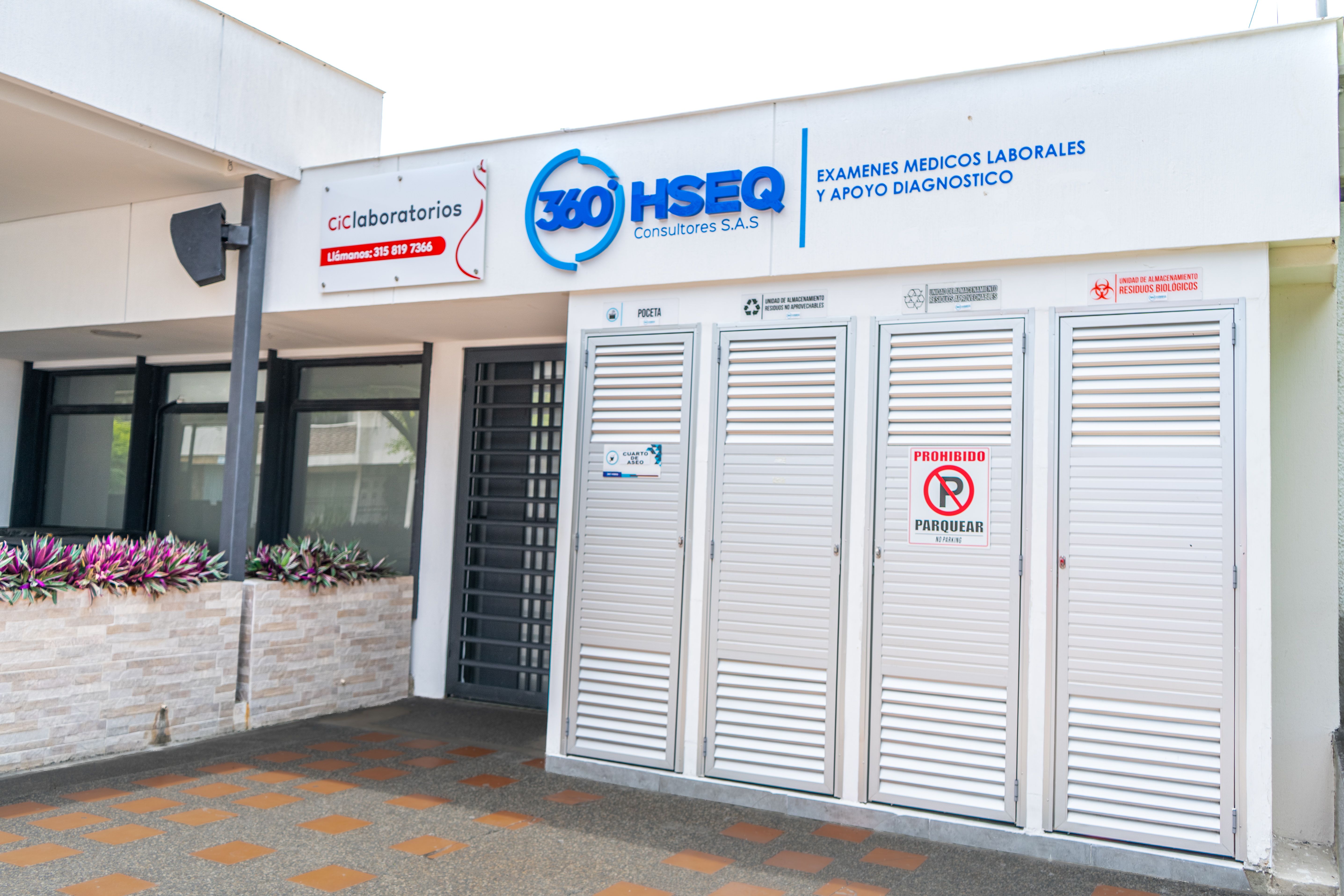 Foto 1 de CIC Laboratorios — Cartago