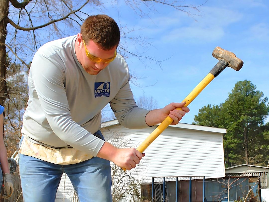 What Happens During a Hammer Tapping Session — holistic health