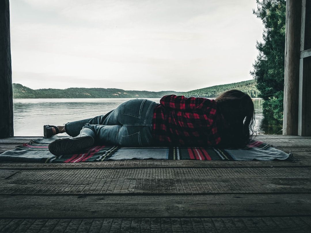 What Does Nidra Feel Like? A First-Person Guide to Yoga Nidra — holistic health