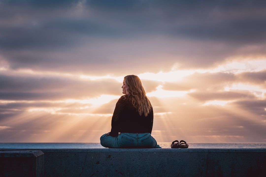 Regression Therapy: A Practitioner's Guide to Safe Exploration and Emotional Release — holistic health