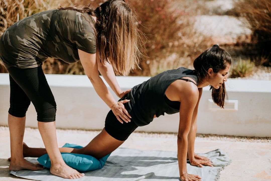 Aura Training: Learning to Perceive and Work with Your Energy Field — holistic health