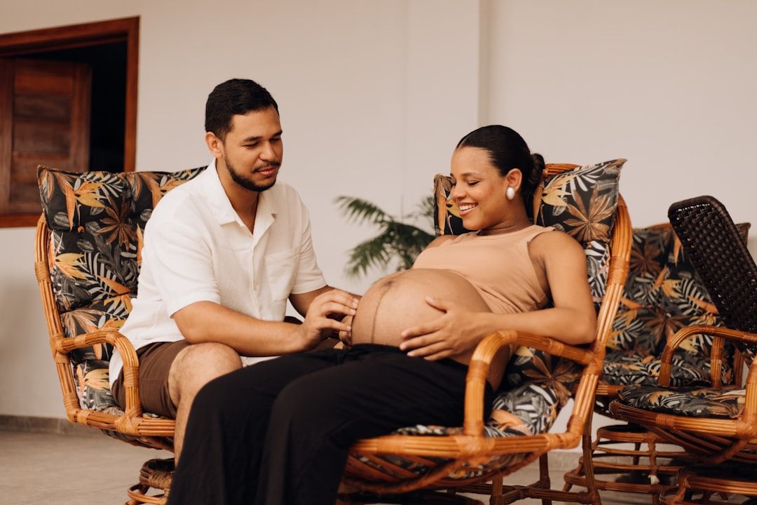Pregnancy Massage: A Practitioner's Guide to Supporting Expectant Mothers — holistic health