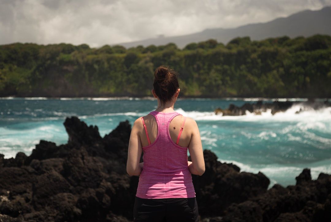 Hawaiian Health: Ancient Island Wisdom for Modern Wellbeing — holistic health