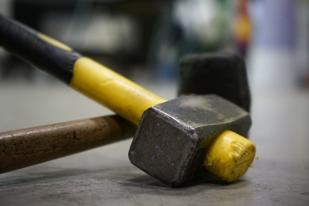 Hammer Tapping: The Gentle Percussion Therapy from Chinese Medicine — holistic health