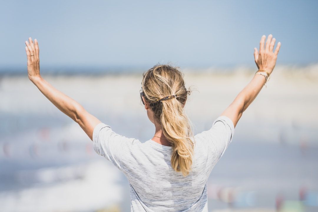 Connecting Source Energy: Working with Universal Life Force for Healing and Growth — holistic health