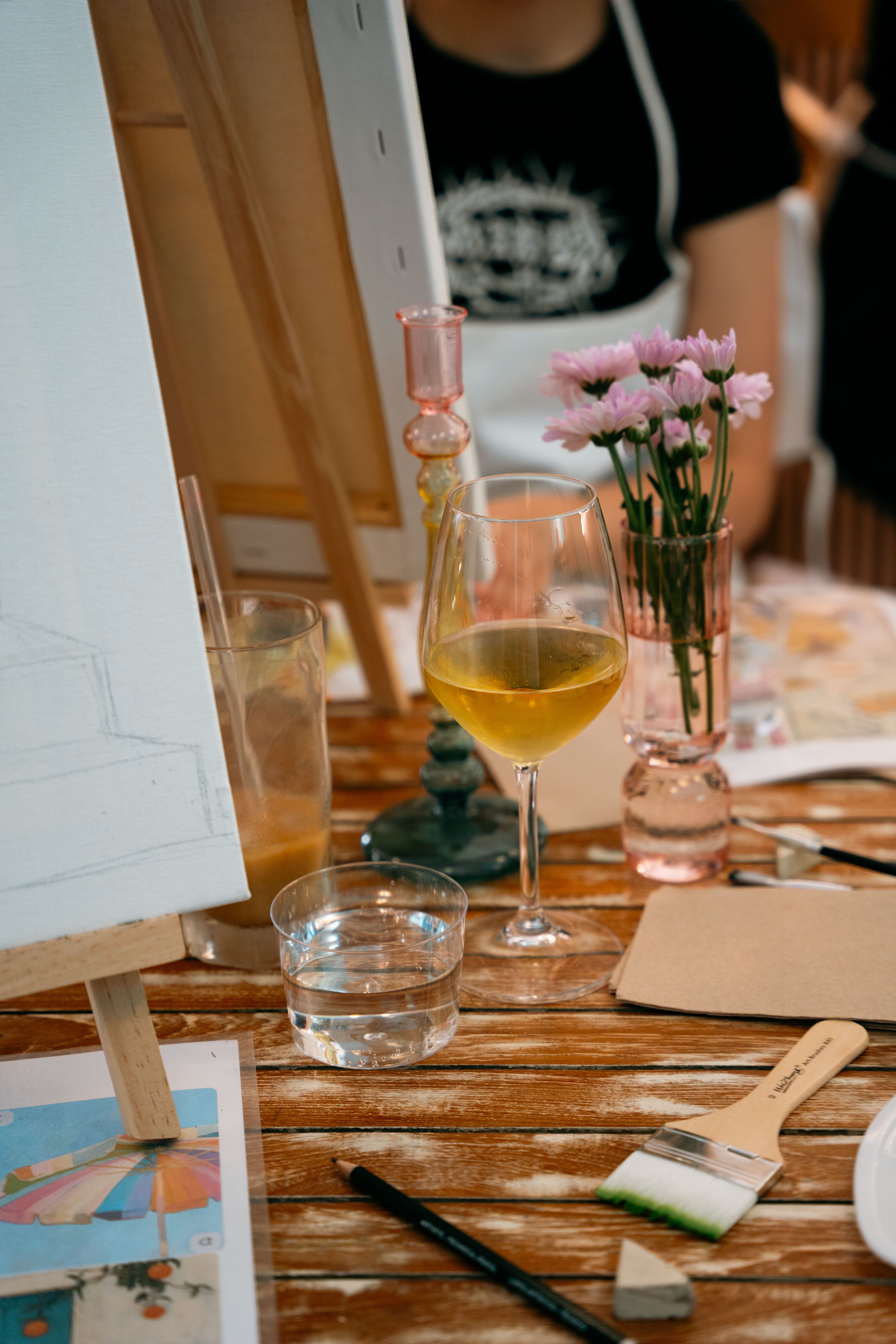 Minimalist sculptural exhibition